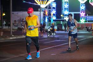 BIB: 
                            <button type="button" onclick="openModal(24429753)" class="btn btn-primary btn-sm float-right btn-popup" data-toggle="modal" data-target=".modal-high-quality">
                        <i class="fas fa-shopping-cart"></i> Add to Cart
                    </button>
                                            <button type="button" onclick="isThisMe(24429753, true)" class="btn btn-success btn-sm float-right btn-popup btn-isme hidden" data-toggle="tooltip" data-placement="bottom" title="นี่คือรูปของคุณใช่ไหม คลิกที่นี่เพื่อเอาเข้าอัลบั้ม">
                        <i class="fas fa-plus"></i> Add to album
                    </button>
                    <button type="button" onclick="isThisMe(24429753, false)" class="btn btn-warning btn-sm float-right btn-popup btn-isnotme hidden">
                        <i class="fas fa-ban"></i> Remove from album
                    </button>